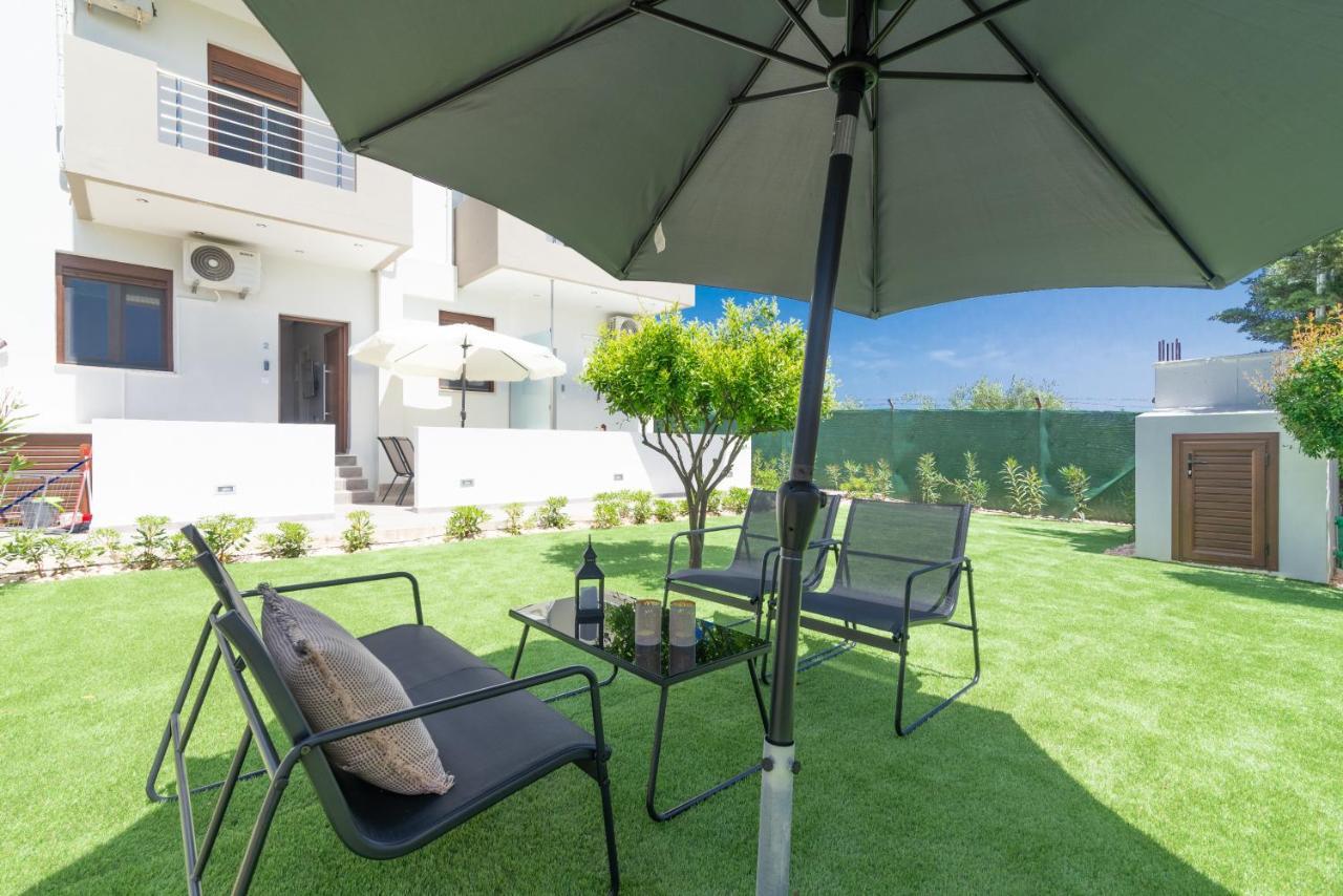 Cozy House With Pool Near Beach Gazi Экстерьер фото